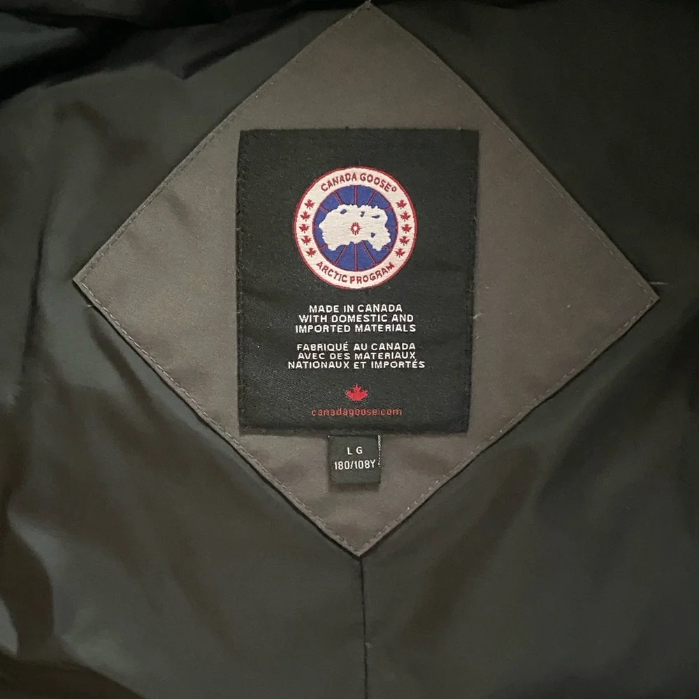 Canada Goose Mens MacMillan Slim Fit Hooded Parka - Picture 7 of 10